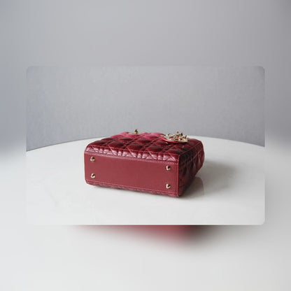 Anum Bags Detail