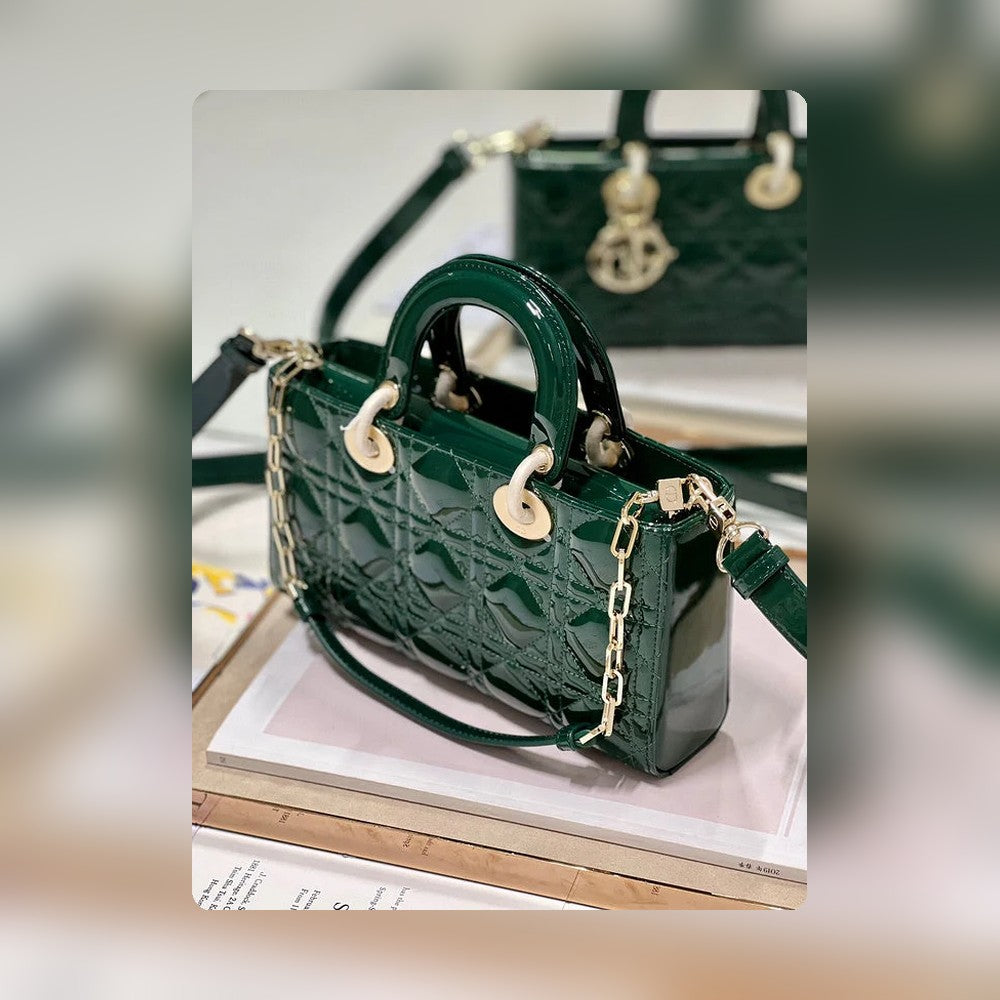 Anum Bags Detail