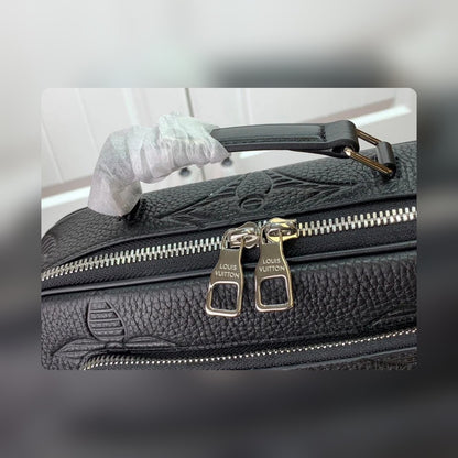 Anum Bags Detail