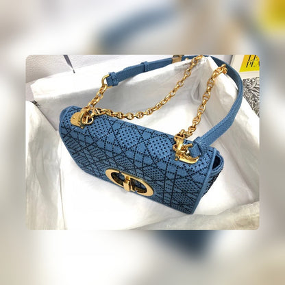 Anum Bags Detail