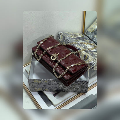 Anum Bags Detail