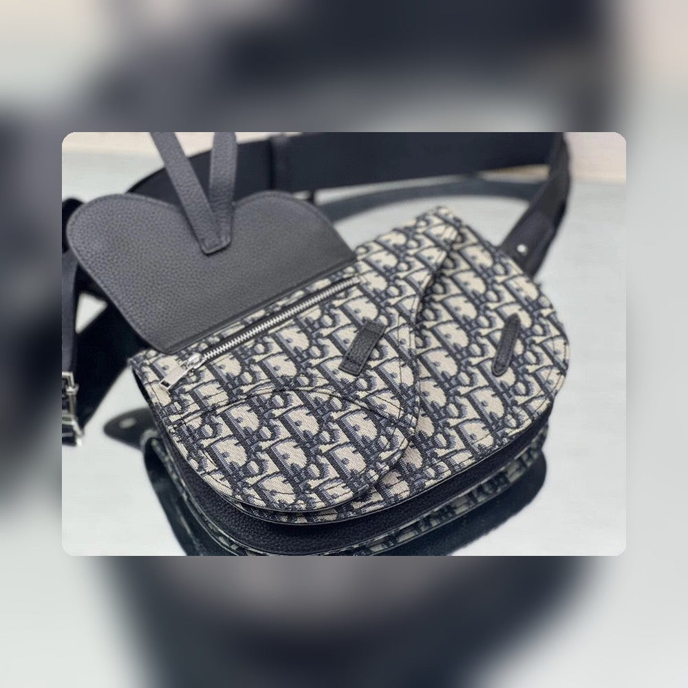 Anum Bags Detail