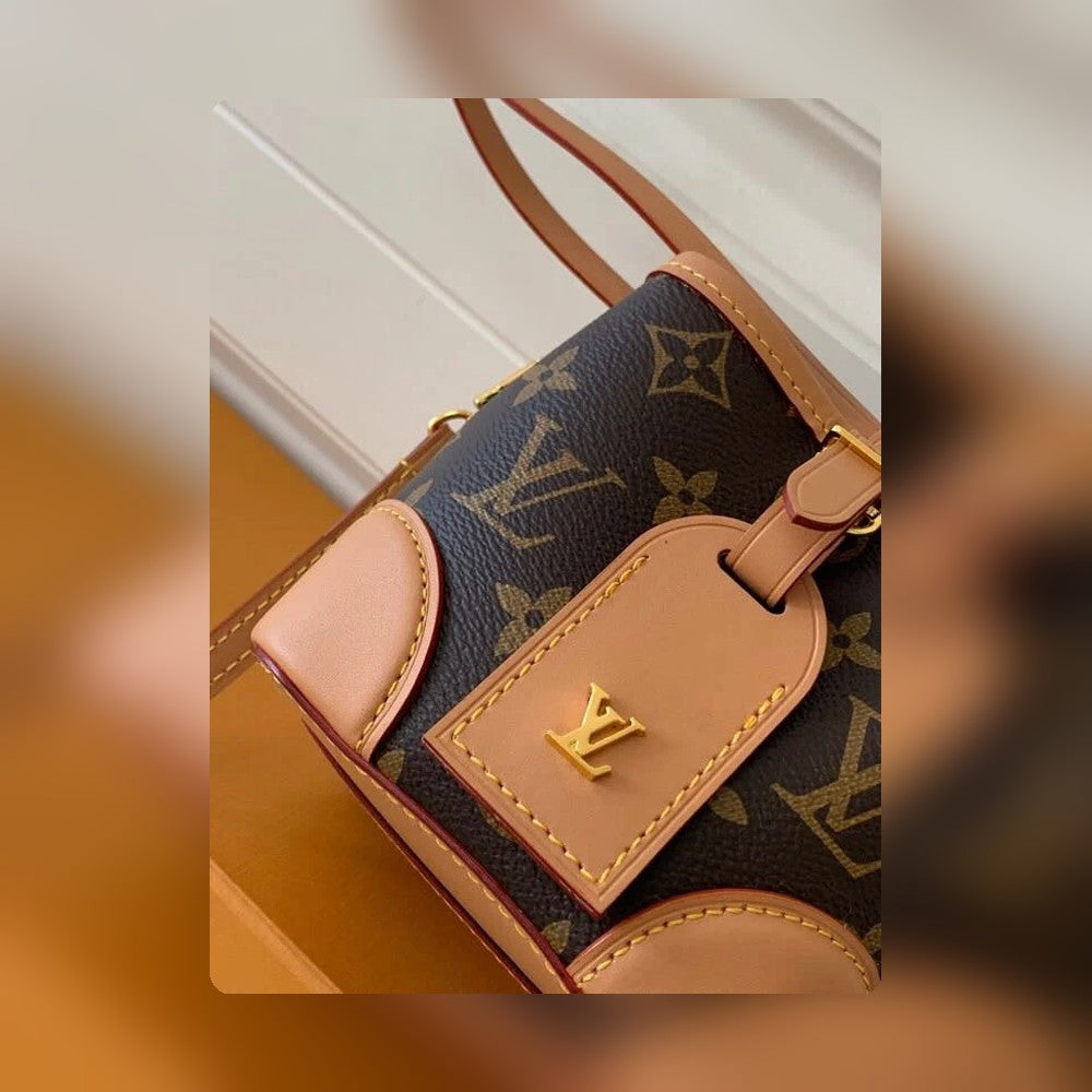 Anum Bags Detail
