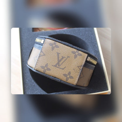 Anum Bags ln Luxury Bag --58755
