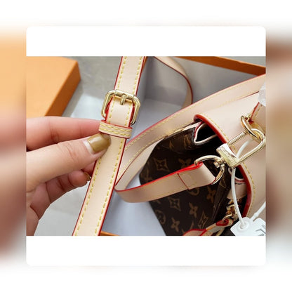 Anum Bags Detail