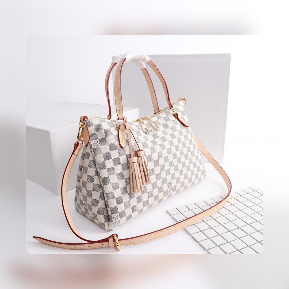 Anum Bags Detail