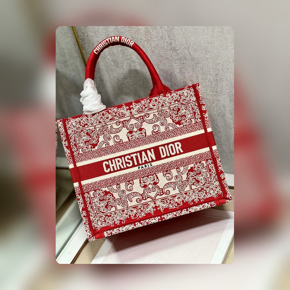 Anum Bags Detail