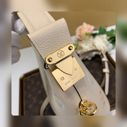 Anum Bags - High-Quality Designer Products for You - AFFORDABLE LUXURY BAGS - 16742