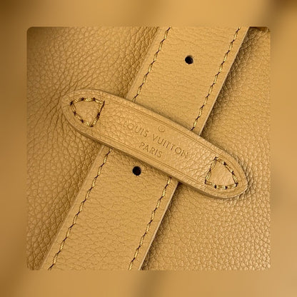 Anum Bags ln Luxury Bag --56582