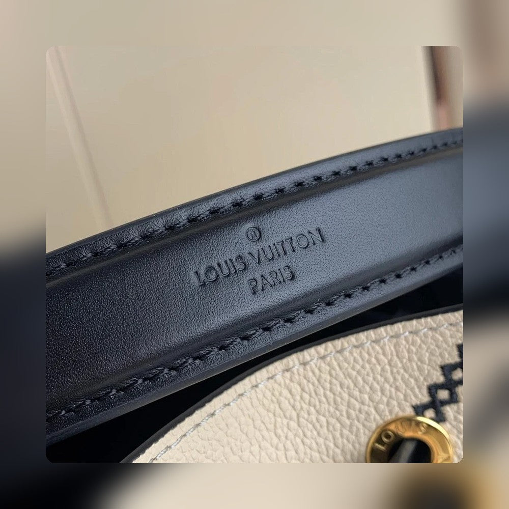 Anum Bags ln Luxury Bag --55999