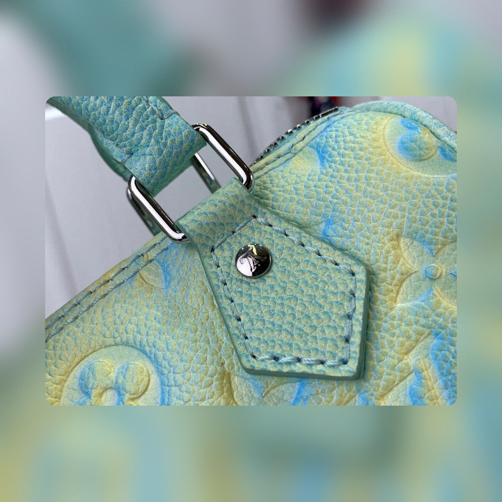 Anum Bags Detail