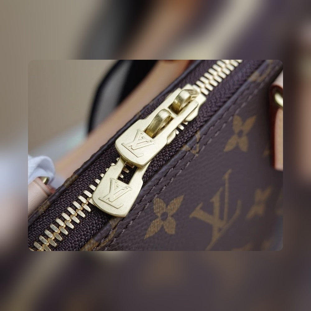 Anum Bags ln Luxury Bag --56191