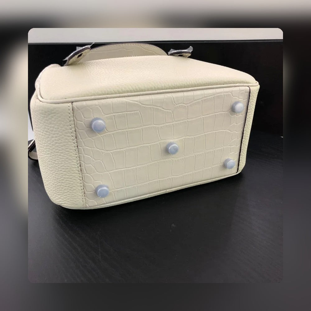 new-designer-premium-bags-nm23550
