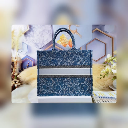 Anum Bags Detail