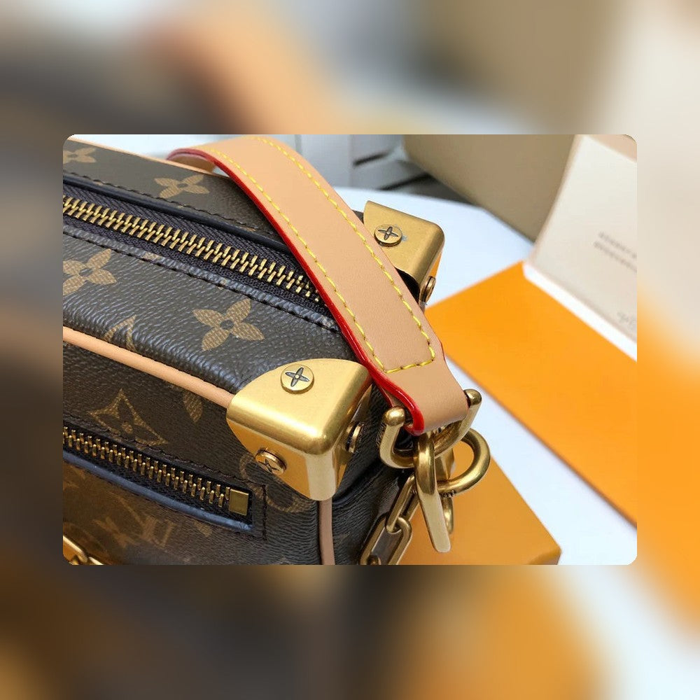 Anum Bags Detail