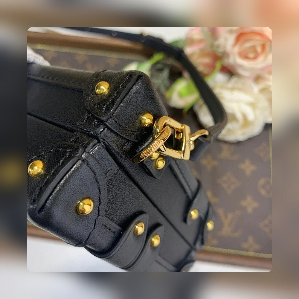Anum Bags ln Luxury Bag --57915