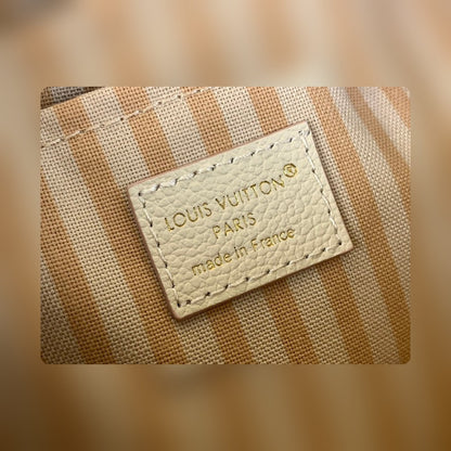 Anum Bags ln Luxury Bag --56597