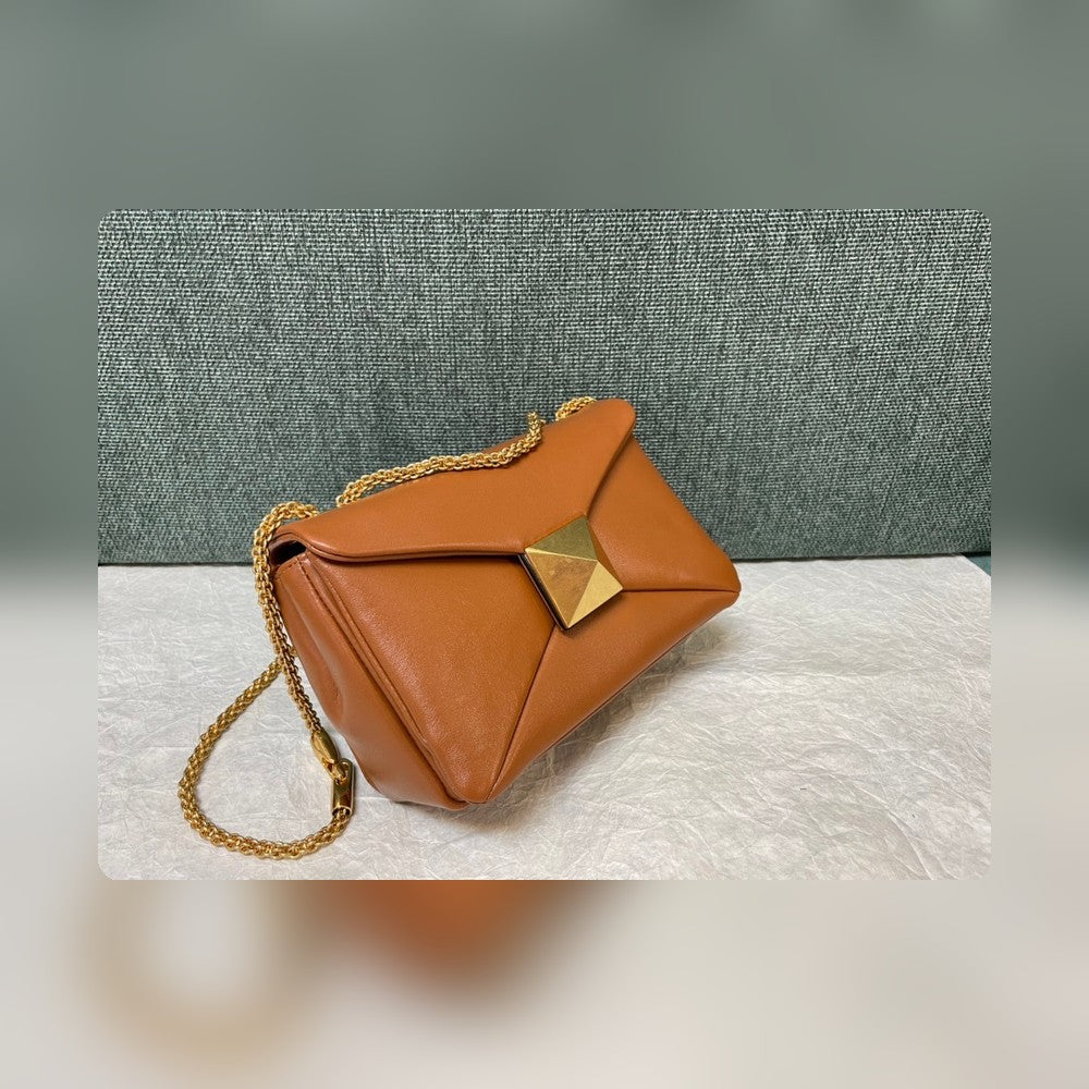 Anum Bags - High-Quality Designer Products for You - AFFORDABLE LUXURY BAGS - 14474