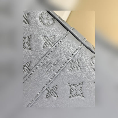 Anum Bags - High-Quality Designer Products for You - AFFORDABLE LUXURY BAGS - 16570