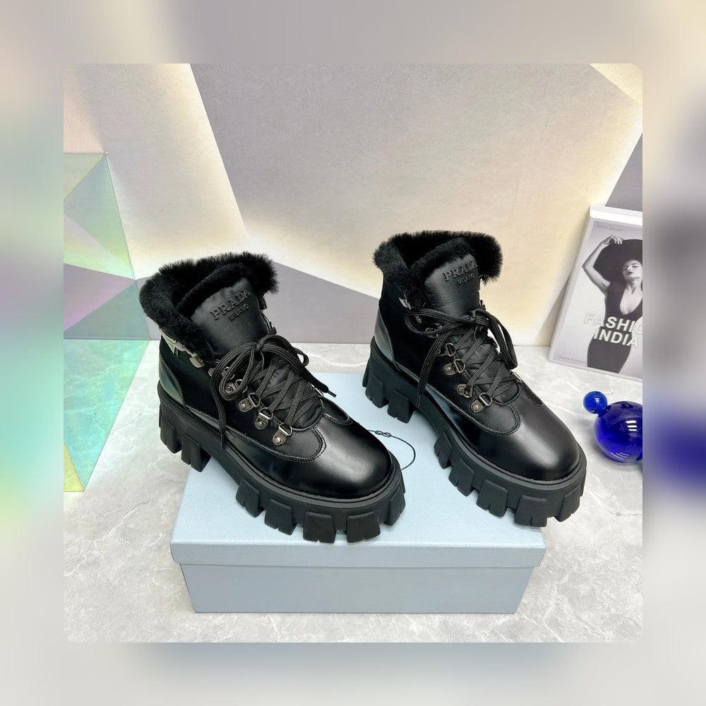 VBS LEATHER CHUNKY ANKLE BOOTS BLACK