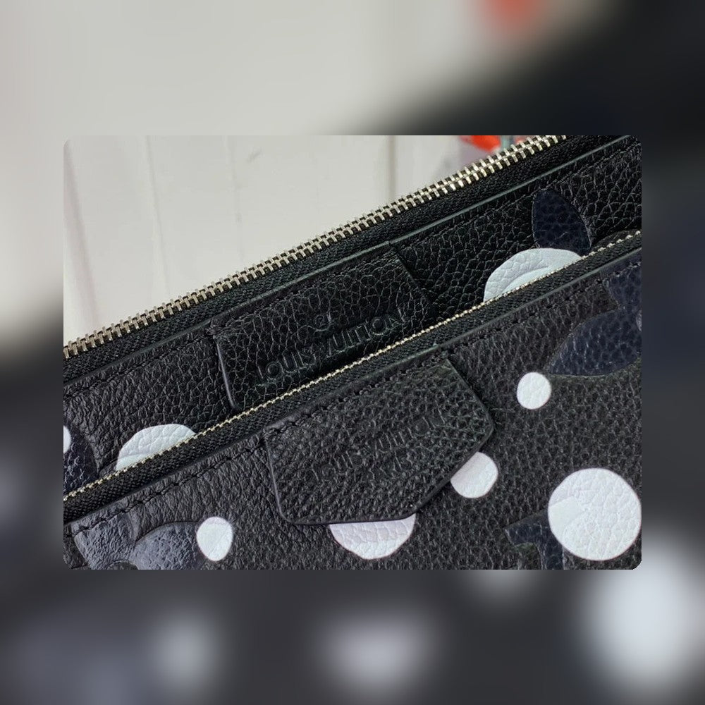 Anum Bags Detail