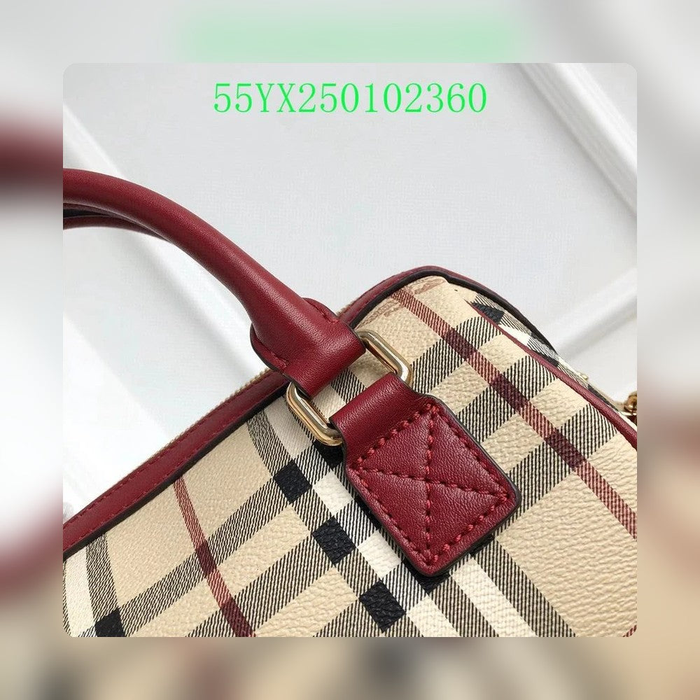 Anum Bags Detail