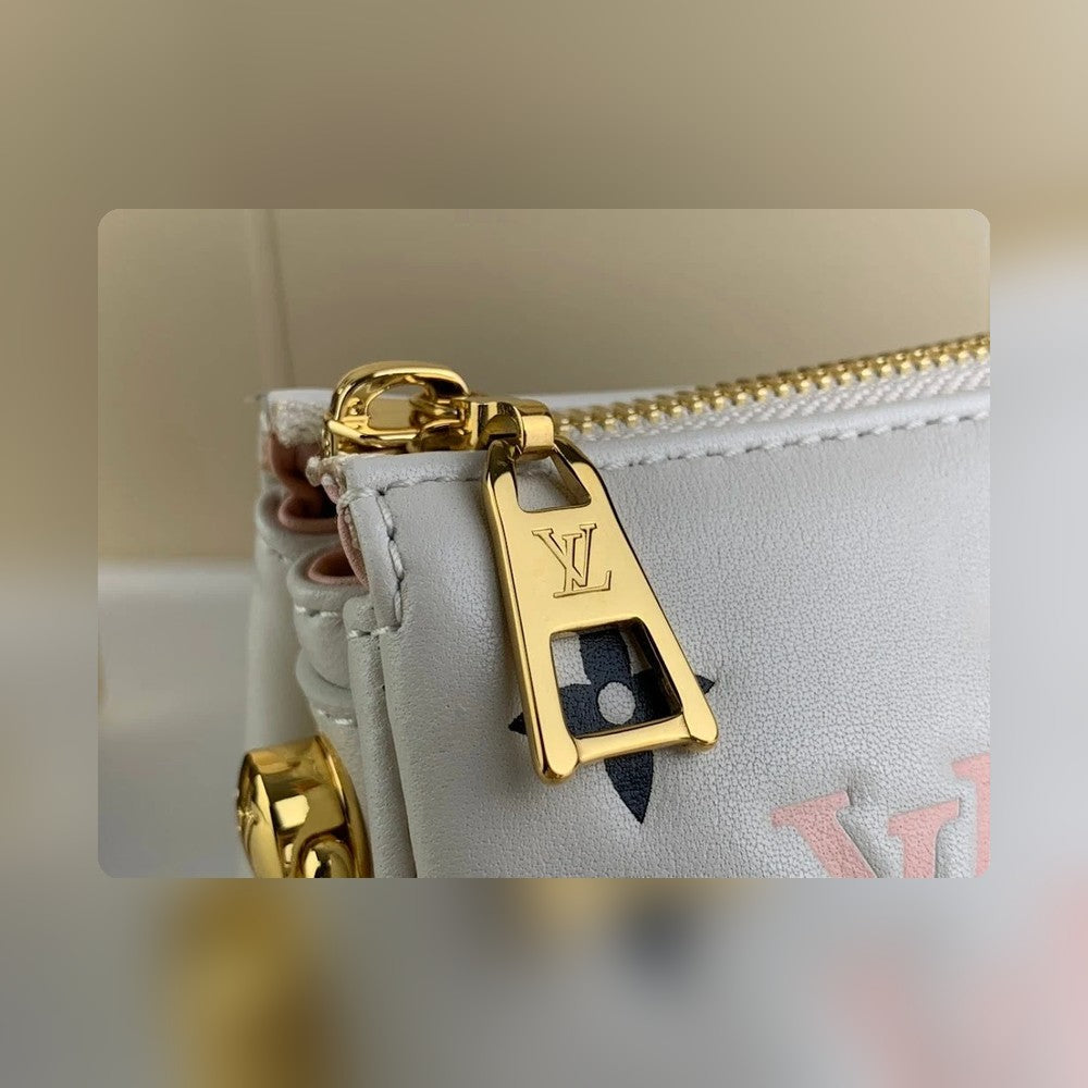 Anum Bags ln Luxury Bag --56200