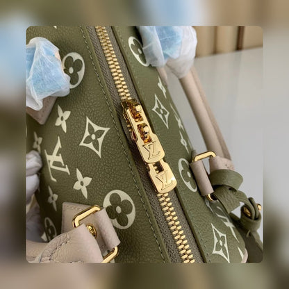 Anum Bags - High-Quality Designer Products for You - AFFORDABLE LUXURY BAGS - 16566