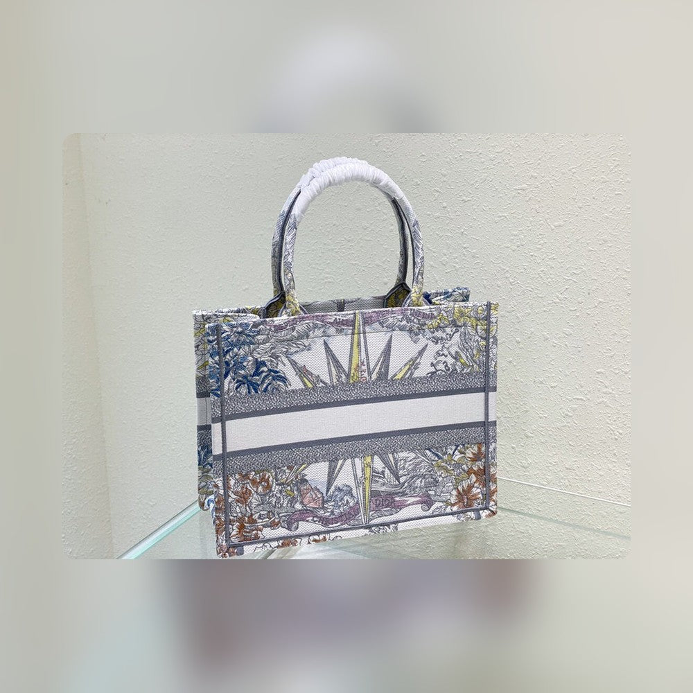 Anum Bags Detail