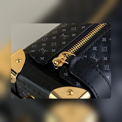 Anum Bags - High-Quality Designer Products for You - AFFORDABLE LUXURY BAGS - 16466