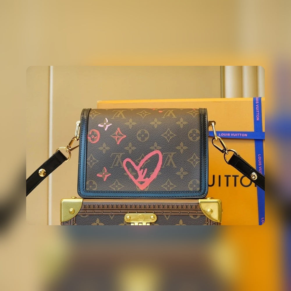 Anum Bags ln Luxury Bag --56612