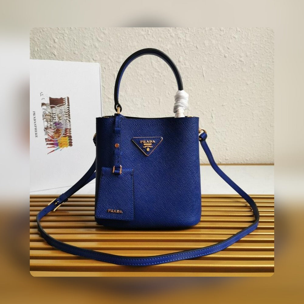 Anum Bags Detail