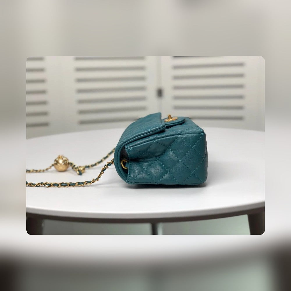 Anum Bags Detail