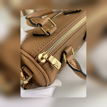 Anum Bags ln Luxury Bag --58180
