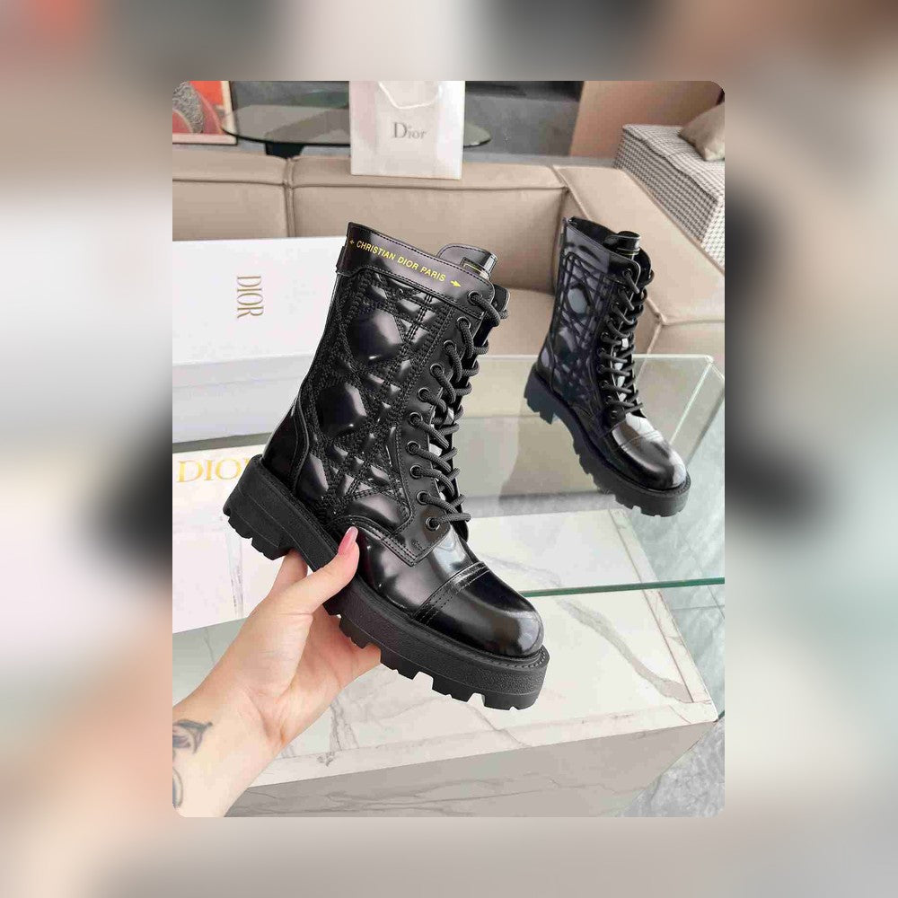 VBS D UNIT ANKLE BOOT QUILTED CANNAGE CALFSKIN BLACK KCI995CQC S900