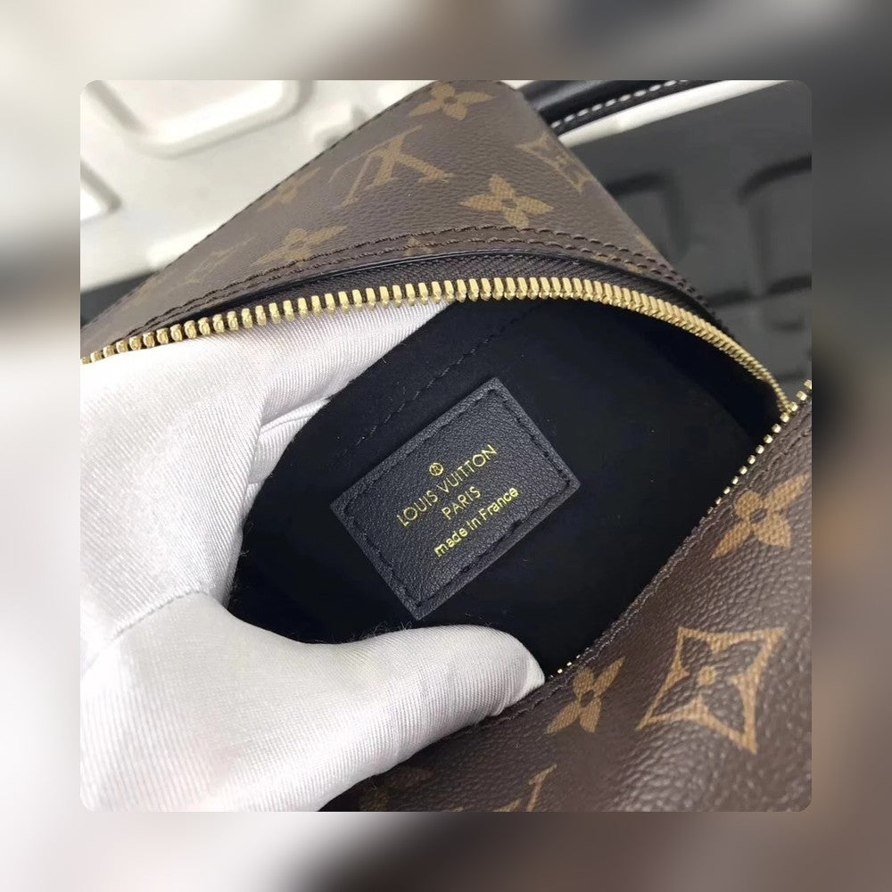 Anum Bags - High-Quality Designer Products for You - AFFORDABLE LUXURY BAGS - 3703