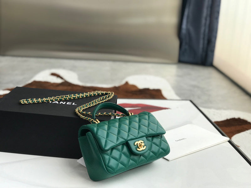 Anum Bags Detail