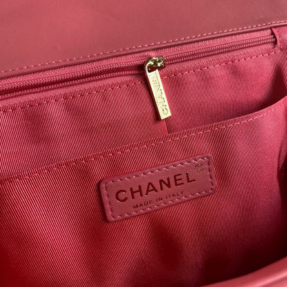 Anum Bags Detail
