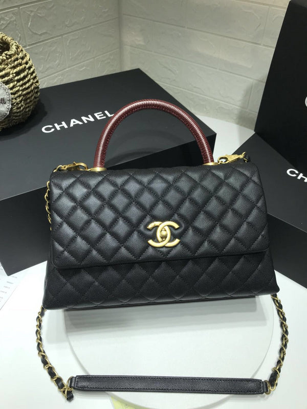 Anum Bags Detail