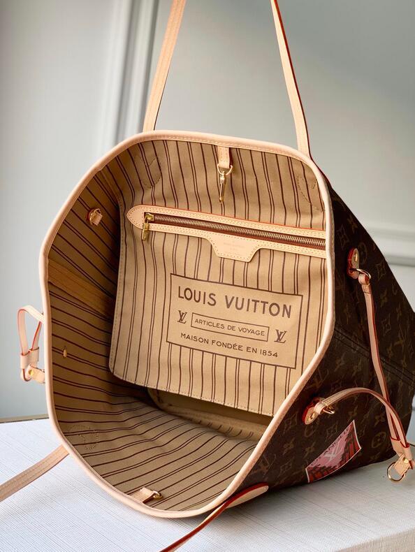 Anum Bags Detail