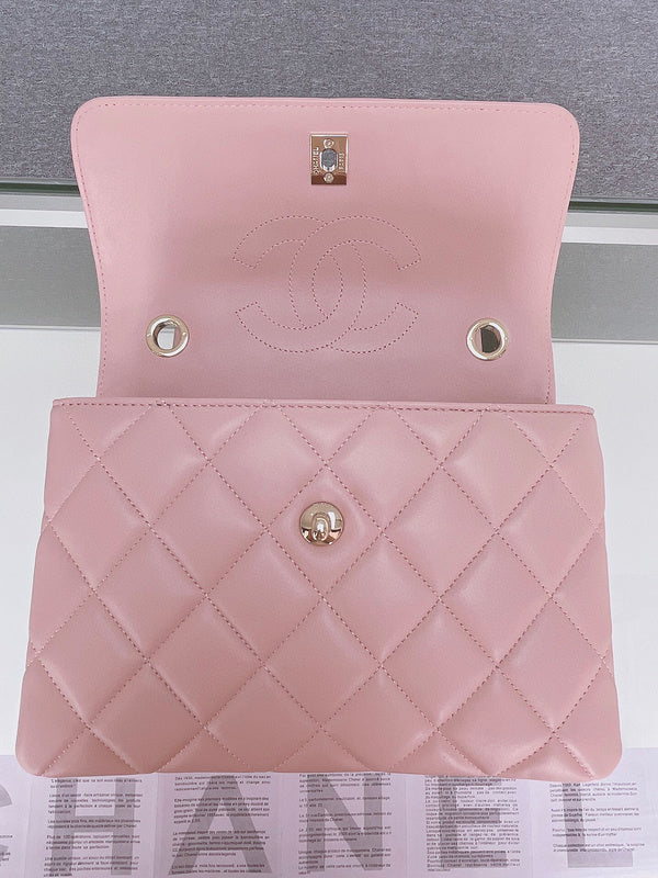 Anum Bags Detail