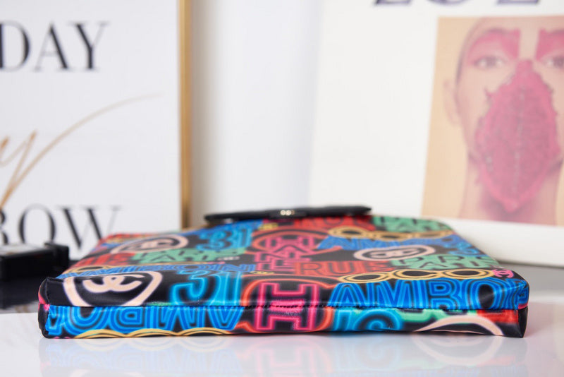 Anum Bags Detail