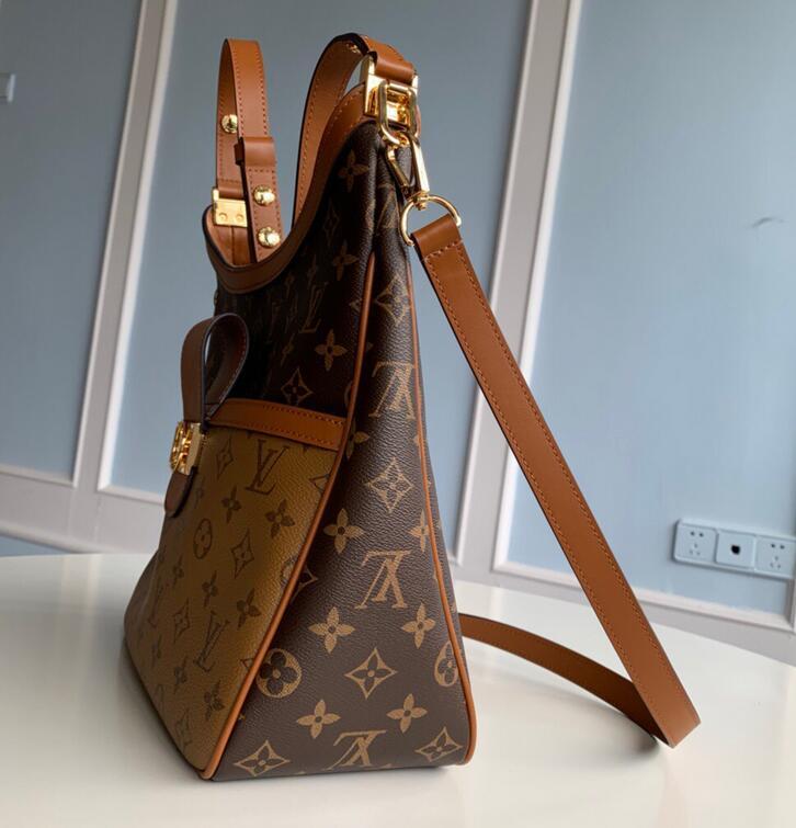 Anum Bags Detail