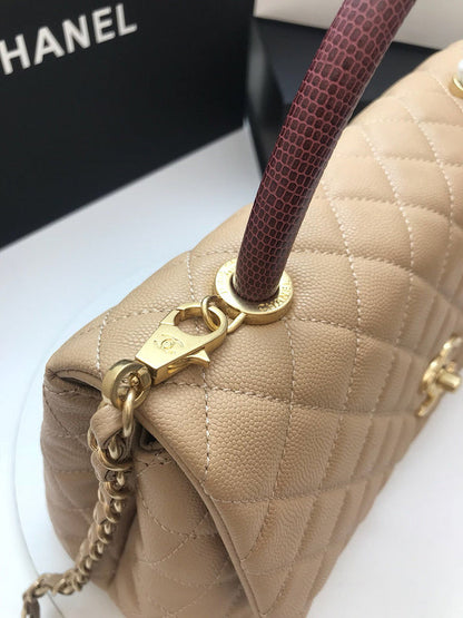 Anum Bags Detail