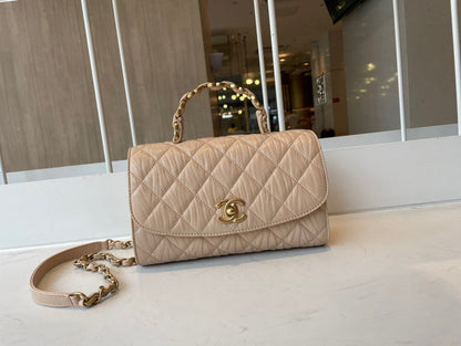 Anum Bags Detail