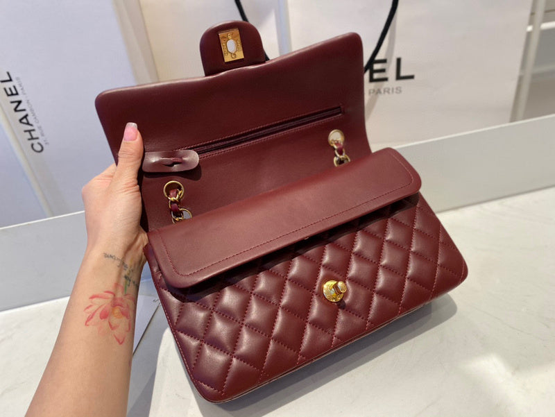 Anum Bags Detail