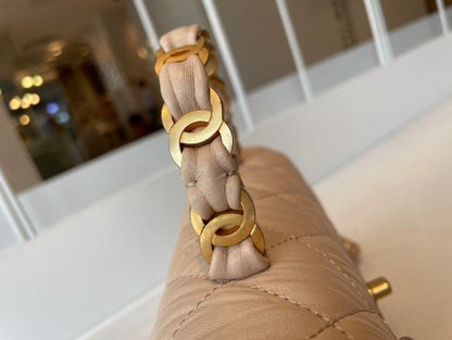 Anum Bags Detail