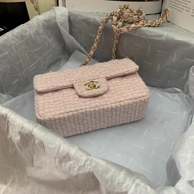 Anum Bags Detail