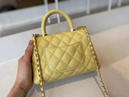 Anum Bags Detail