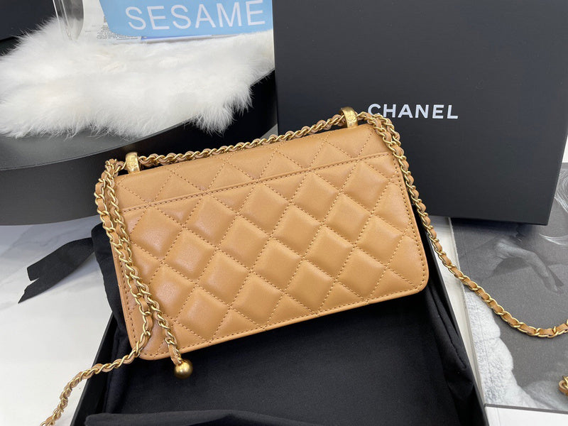 Anum Bags Detail